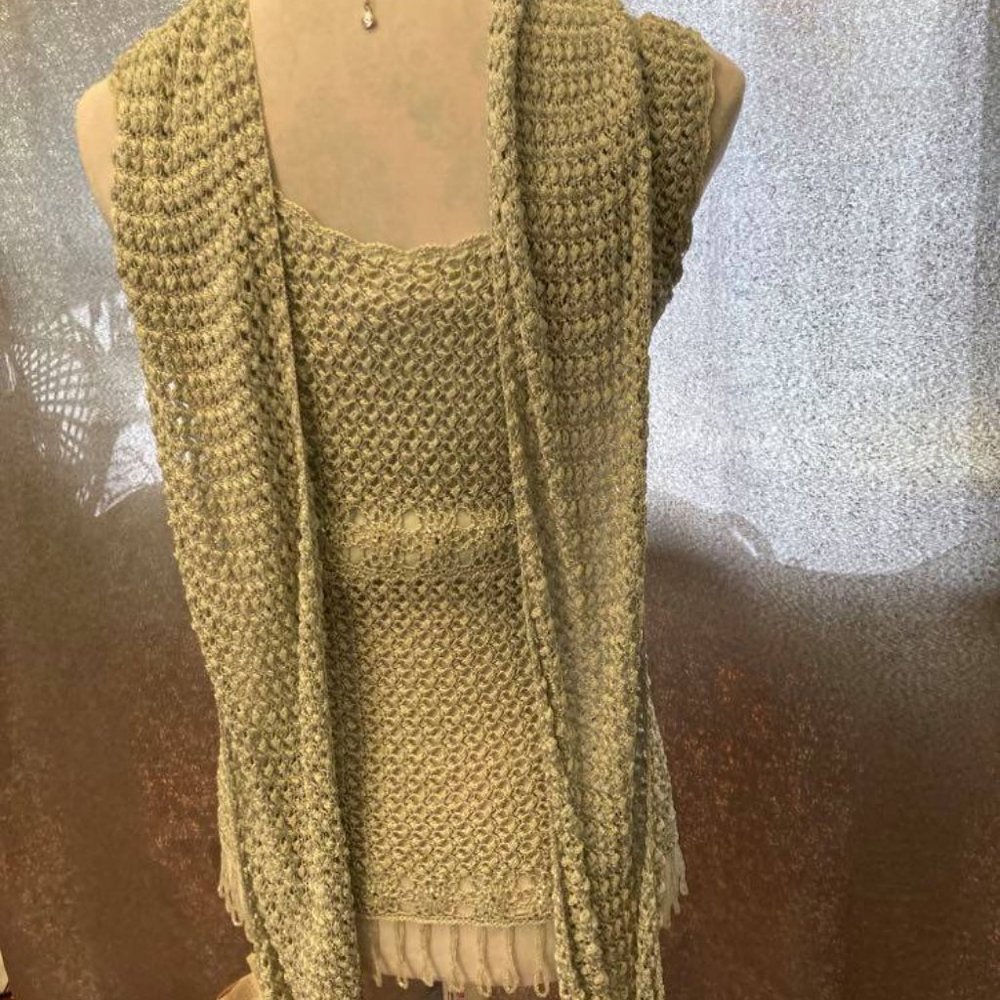 Cache Shirt/top - Picture 5 of 9